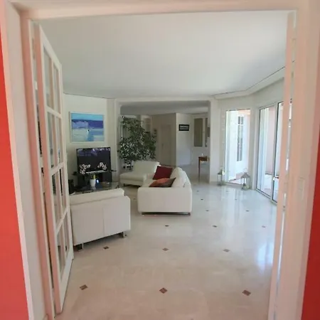 Privee Independante Et Luxueuse Au Calme Villa Narbonne